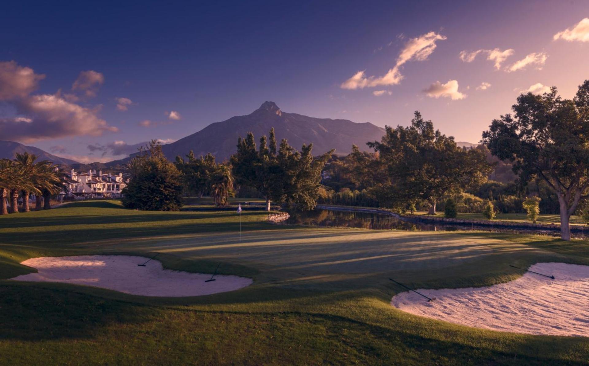 Seafront In Marbella With Pool And Garage Daire Dış mekan fotoğraf