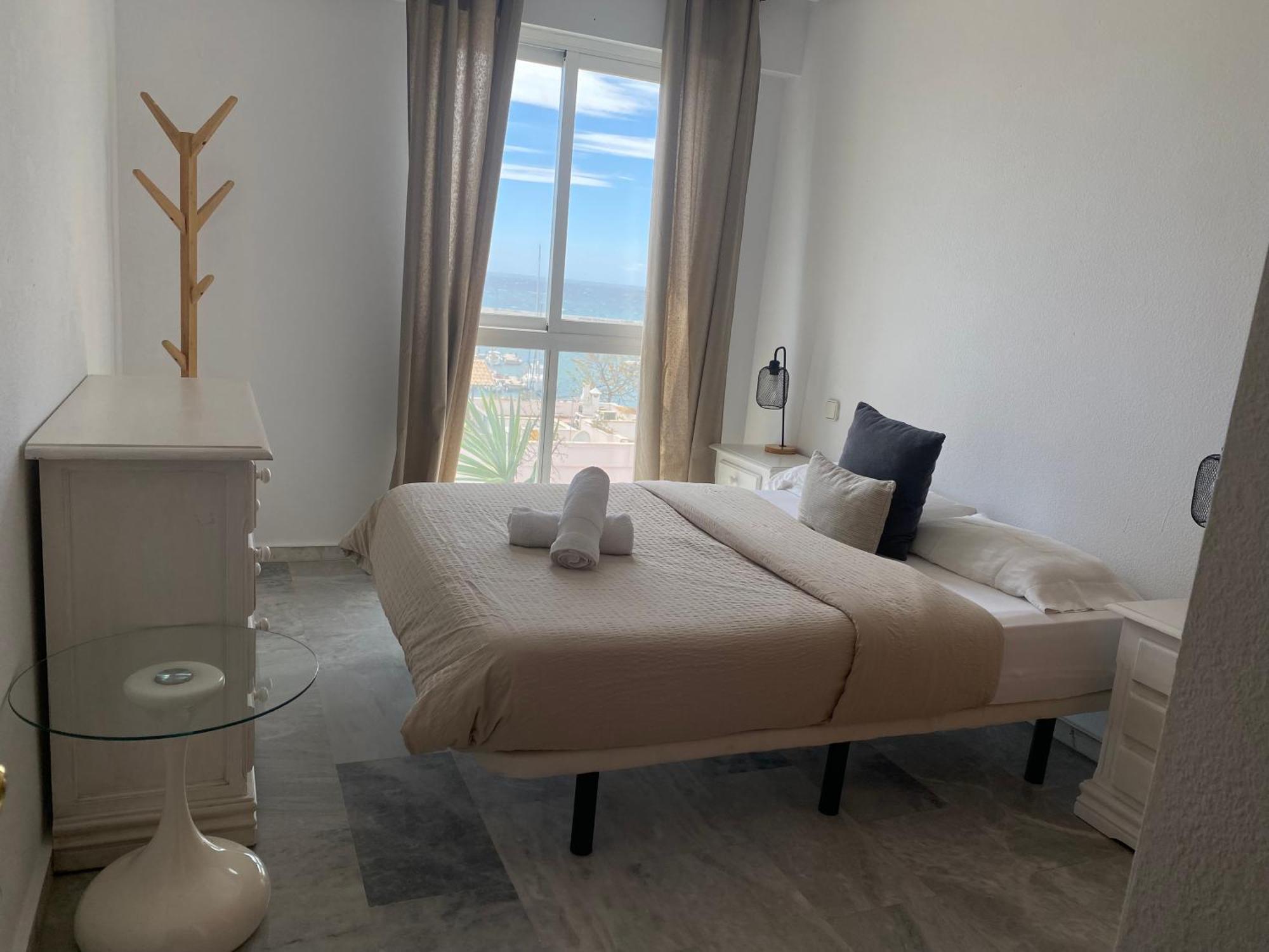 Seafront In Marbella With Pool And Garage Daire Dış mekan fotoğraf